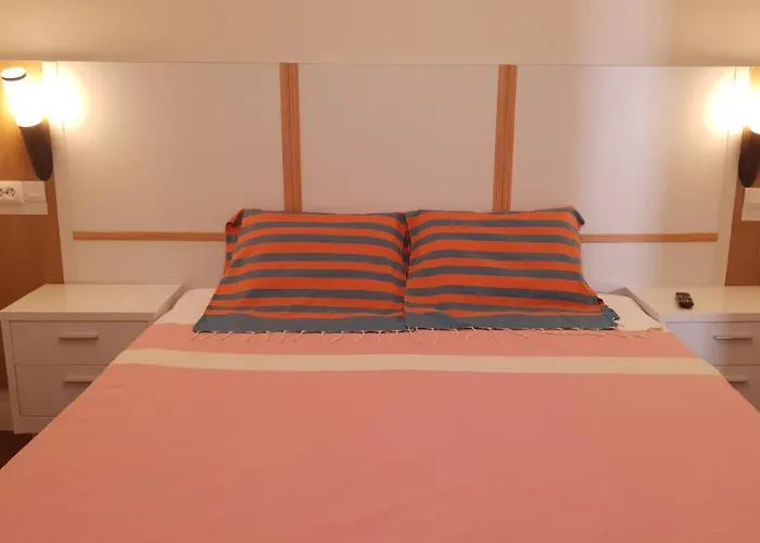 Bruma Hostal Ponta Delgada