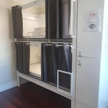 Bruma Hostel *