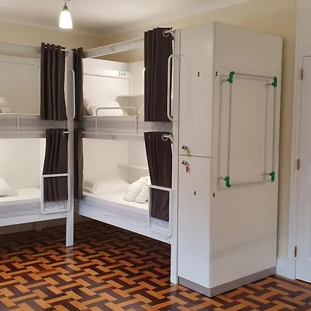 Bruma Hostel Ponta Delgada