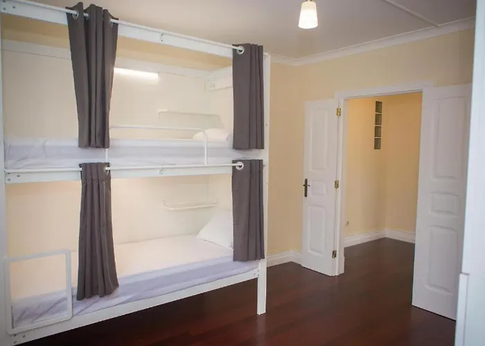 Bruma * Πόντα Ντελγκάντα