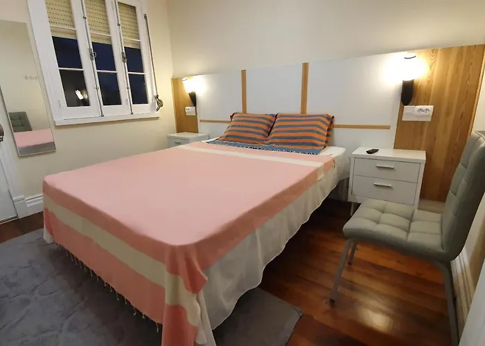 Bruma Hostel Πόντα Ντελγκάντα